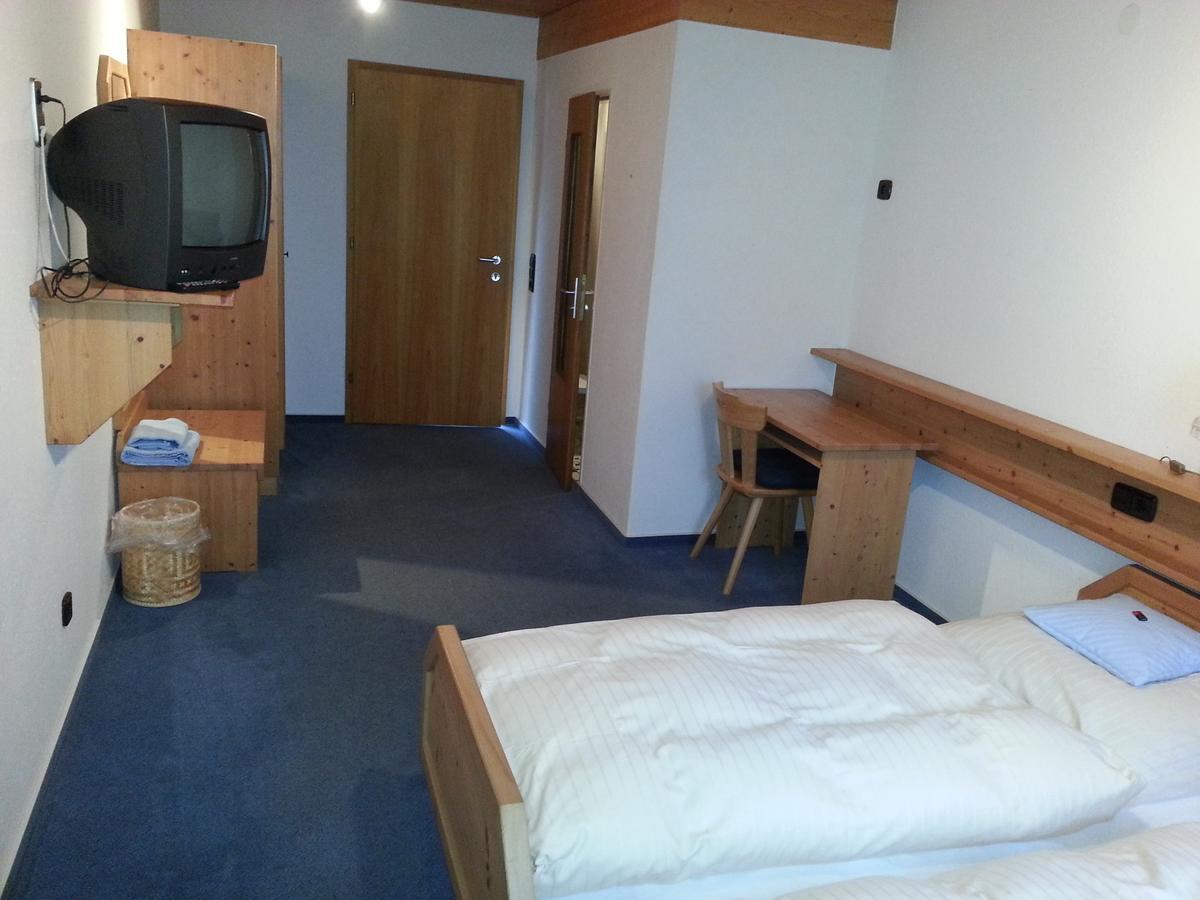 Hotel Bad Bruckhaus Gurtweil Номер фото